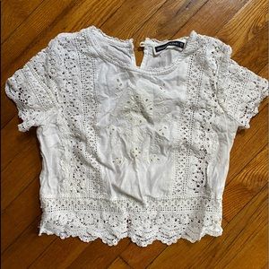 A&F white crochet short sleeve crop top